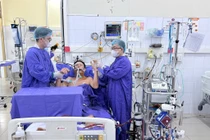 Hành trình 9 ngày ECMO giành giật sự sống cho bệnh nhân nhồi máu cơ tim cấp