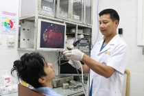 Hít thở bình thường sau 17 năm thở khó vì tịt cửa mũi sau