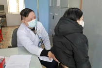 Mệt mỏi, ho và ăn kém, cô gái 23 tuổi phát hiện lao hô hấp