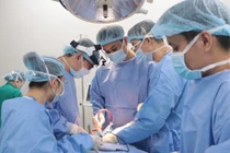 Hành trình miễn phí mang lại nụ cười cho trẻ dị tật vùng mặt