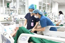 Cứu cụ ông 90 tuổi nghẹt đường thở ngừng tim khi ăn cơm