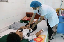 Nhiều trẻ đau bụng dữ dội vì thủng tạng rỗng