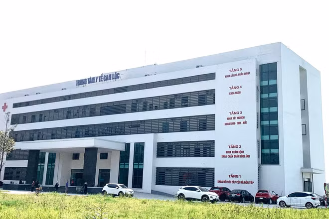 Sắp xếp hàng loạt bệnh viện, trung tâm y tế ở Hà Tĩnh