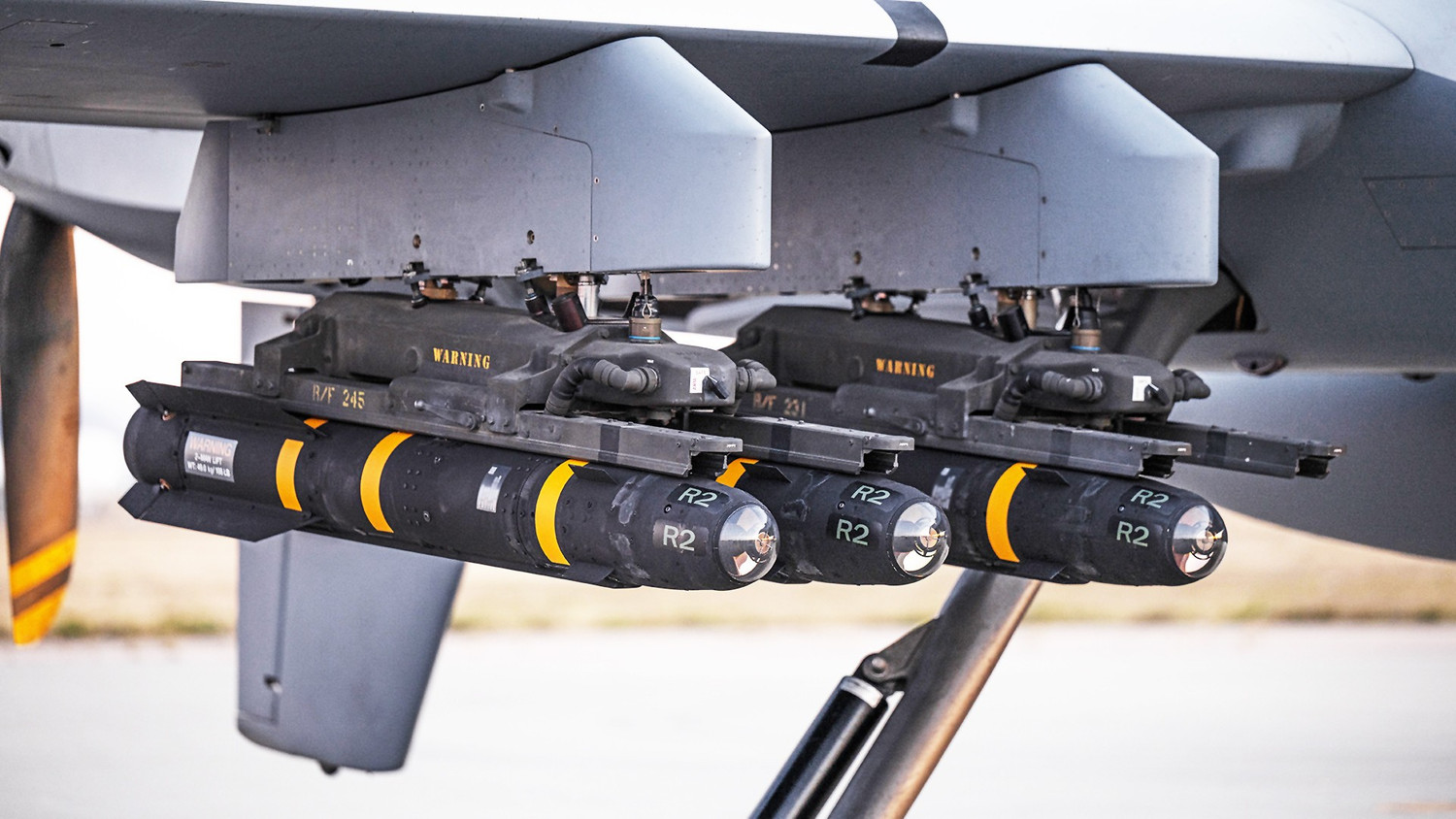米国は、iPadで制御される射程370kmの自走式誘導ミサイルを開発している。