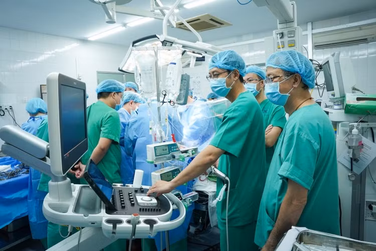 Các ca lấy và ghép 5 tạng, gồm 2 thận 1 tim và 2 giác mạc đã được thực hiện thành công/Ảnh congly.vn