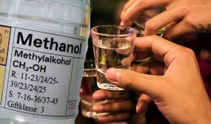 Ngộ độc rượu xảy ra khi một người uống quá nhiều rượu ethanol trong thời gian ngắn hoặc uống rượu kém chất lượng có chứa độc chất methanol (cồn công nghiệp). Ảnh minh hoạ/ Internet