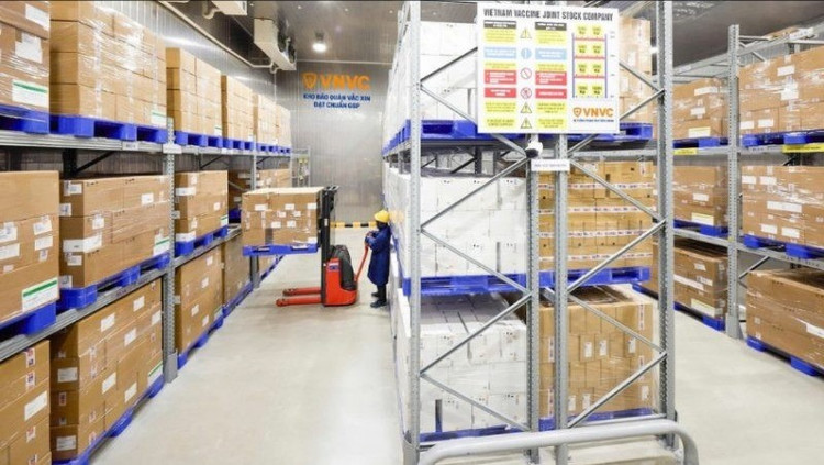 kho-bao-quan-vac-xin-4050.jpg