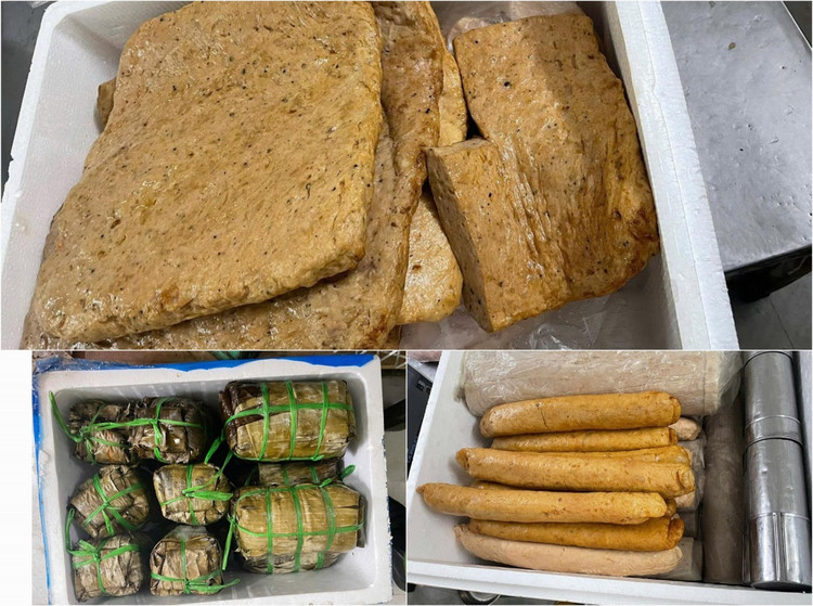 Giò, chả dương tính với hàn the. Ảnh: Công an Tuyên Quang