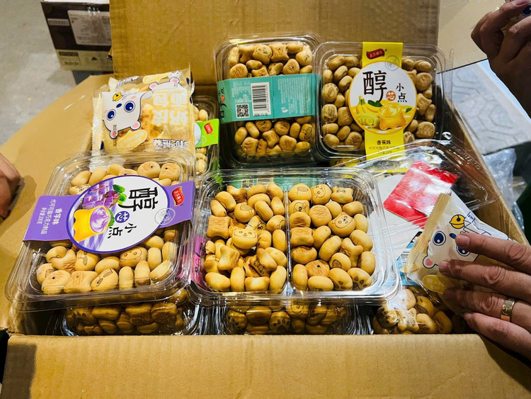 Kẹo socola bị lực lượng chức năng thu giữ/Ảnh CATP