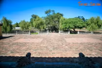 Tận mắt ngắm tác phẩm non bộ to như hòn đảo trong Hoàng thành Huế