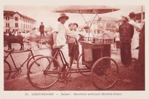 Hình hiếm về các gánh hàng rong trên đường phố Sài Gòn xưa