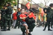 Tình quân dân ấm áp, đậm đà trên đất Điện Biên anh hùng