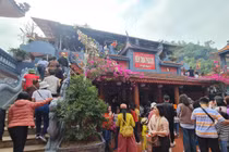 PGS.TS Bùi Hoài Sơn: Giữ nét đẹp trẩy hội đầu xuân