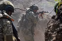 Quân Nga phục kích tiêu diệt nhóm binh sĩ mặc quân phục NATO