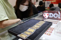 Giá vàng vẫn tiếp tục tăng mạnh, Ngân hàng Nhà nước sẽ tiếp tục đấu thầu