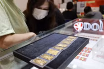 Giá vàng vẫn tiếp tục tăng mạnh, Ngân hàng Nhà nước sẽ tiếp tục đấu thầu