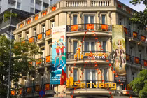 TP HCM: Rực rỡ sắc cờ chào mừng 50 năm Ngày Giải phóng miền Nam