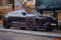 Lamborghini Urus Performante "siêu bò đen" độc nhất Việt Nam, giá khởi điểm 16,5 tỷ đồng
