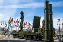 Tình hình Nga - Ukraine: Trung đoàn S-500 đầu tiên của Nga được điều đến cầu Crimea