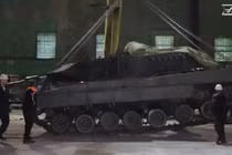 Xe tăng Đức bị Nga mổ xẻ sau khi tịch thu, phương Tây lo sốt vó?