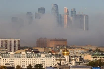 Ngắm nhìn nước Nga chìm trong sương mù