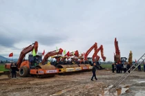 12 dự án cao tốc Bắc - Nam giai đoạn 2 đồng loạt khởi công 