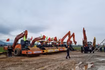 12 dự án cao tốc Bắc - Nam giai đoạn 2 đồng loạt khởi công 