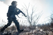 Nga đột phá phòng tuyến, tạo gọng kìm bao vây quân Ukraine