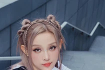 Huyền Baby phản ứng cực căng khi bị chê "mặt nhựa" do tiêm botox