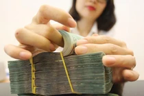 Lãi suất cho vay trung bình vẫn ở mức cao khoảng 12,5%/năm
