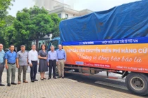 Lần đầu thiết lập cầu vận chuyển miễn phí hàng cứu trợ bão lũ