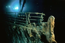 Vì sao xác tàu Titanic vẫn ngủ vùi suốt trăm năm, không thể trục vớt? 