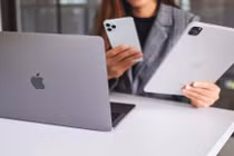 Vì sao Apple tung bản vá khẩn cấp lỗ hổng iPhone?