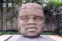 Bí mật ẩn trong loạt tượng đá khổng lồ nổi tiếng nhất thế giới