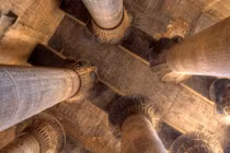 Trùng tu ngôi đền cổ 2.000 tuổi, ngỡ ngàng diện mạo mới