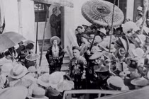 Choáng ngợp nhan sắc cực phẩm của Hoàng hậu Nam Phương qua ảnh