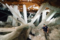 Những hang động ấn tượng nhất thế giới