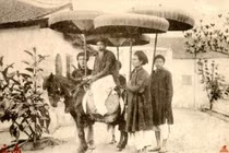 Loạt ảnh “quý như vàng” không thể không xem về triều Nguyễn 100 năm trước 