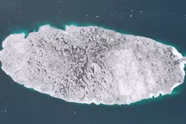 Hòn đảo lớn ở Bắc Cực 'bốc hơi', sự thật khủng khiếp gì xảy ra?