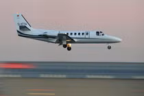 Bí ẩn khó giải 'chuyến bay ma' không bóng người đâm xuống biển 