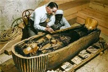 Mở mộ cổ Ai Cập, lộ bí mật 'động trời' về pharaoh bị dị tật 