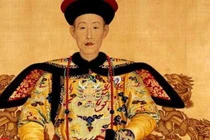 Ung Chính đã hạ lệnh cho hoàng tử nào tự sát để Càn Long đăng cơ?