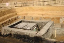 Phát hiện mộ cổ bất khả xâm phạm, chuyên gia phán câu xanh rờn 