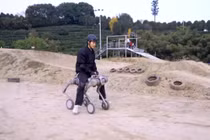 Robot chó đầu tiên trên thế giới có thể chở người