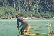 Sốc nặng cuộc sống ở các bộ tộc bí ẩn nhất Trái Đất