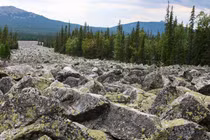 Âm thanh lạ lùng từ dòng sông toàn đá độc đáo nhất thế giới