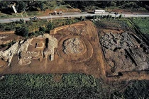 Kỳ bí khuôn mặt kỳ quái trong mộ cổ 5.000 tuổi