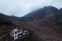 Toàn cảnh vụ lở đất kinh hoàng ở Trung Quốc