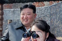 Ngắm "đệ nhất tiểu thư" con gái nhà lãnh đạo Triều Tiên Kim Jong Un