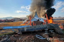 Hiện trường vụ tai nạn máy bay Hàn Quốc, nhiều người thiệt mạng